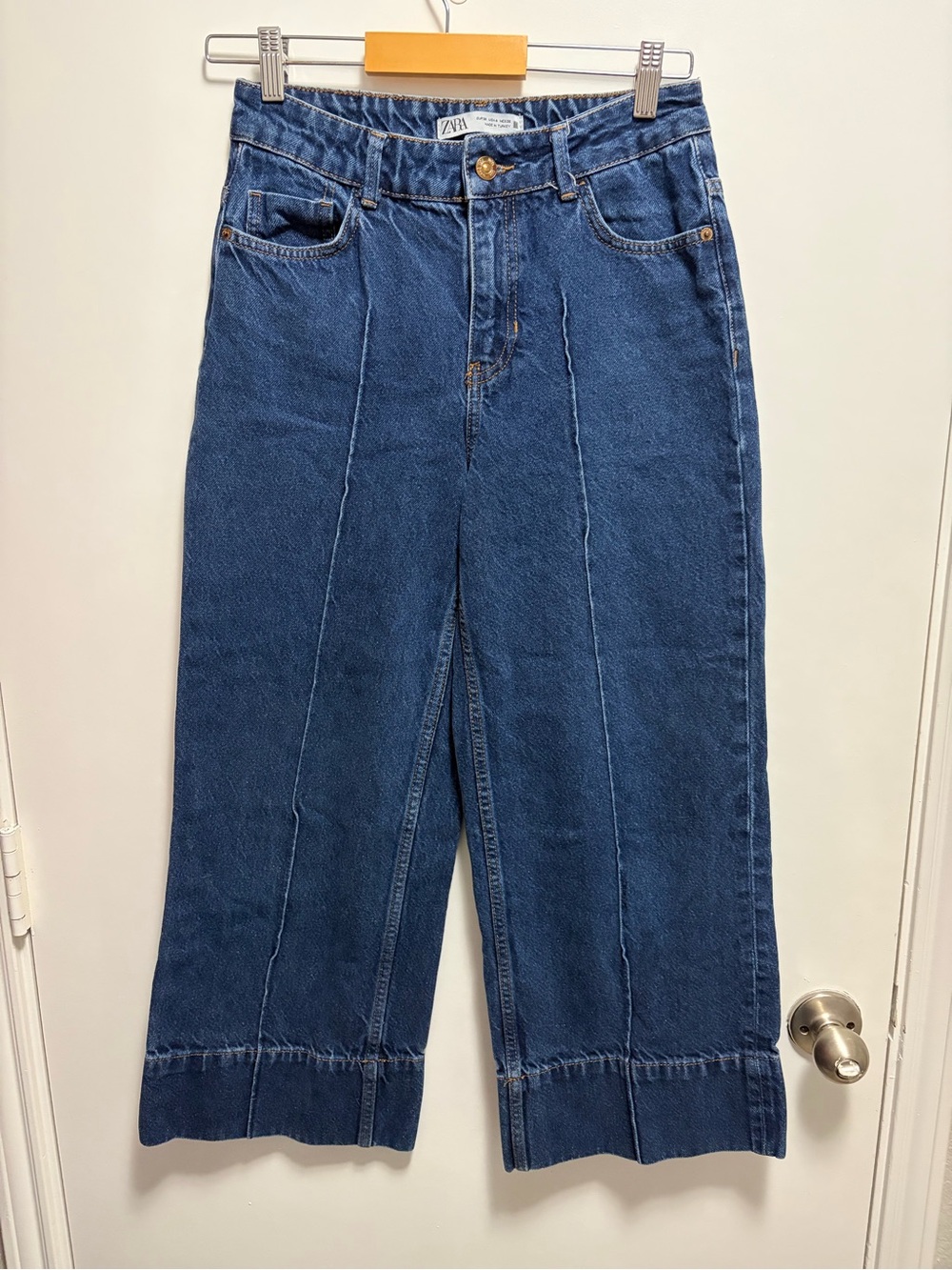 Zara Wide Leg Cropped Dark Wash Jeans Women’s Size 4